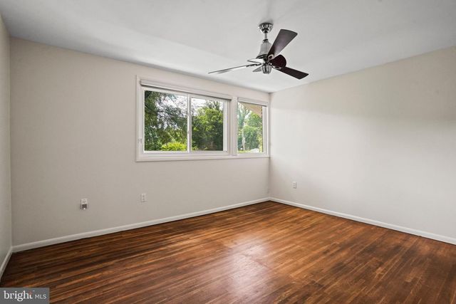 6428 EARLHAM DR, Bethesda, MD 20817