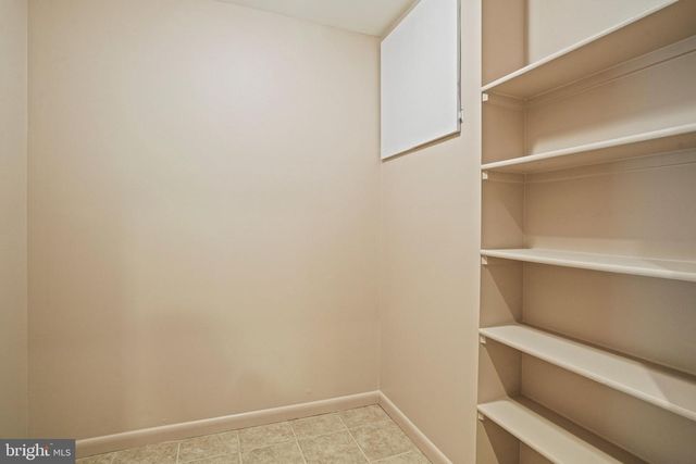 6428 EARLHAM DR, Bethesda, MD 20817