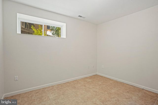 6428 EARLHAM DR, Bethesda, MD 20817