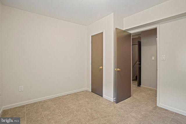6428 EARLHAM DR, Bethesda, MD 20817