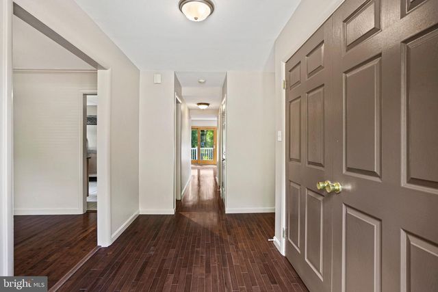 6428 EARLHAM DR, Bethesda, MD 20817