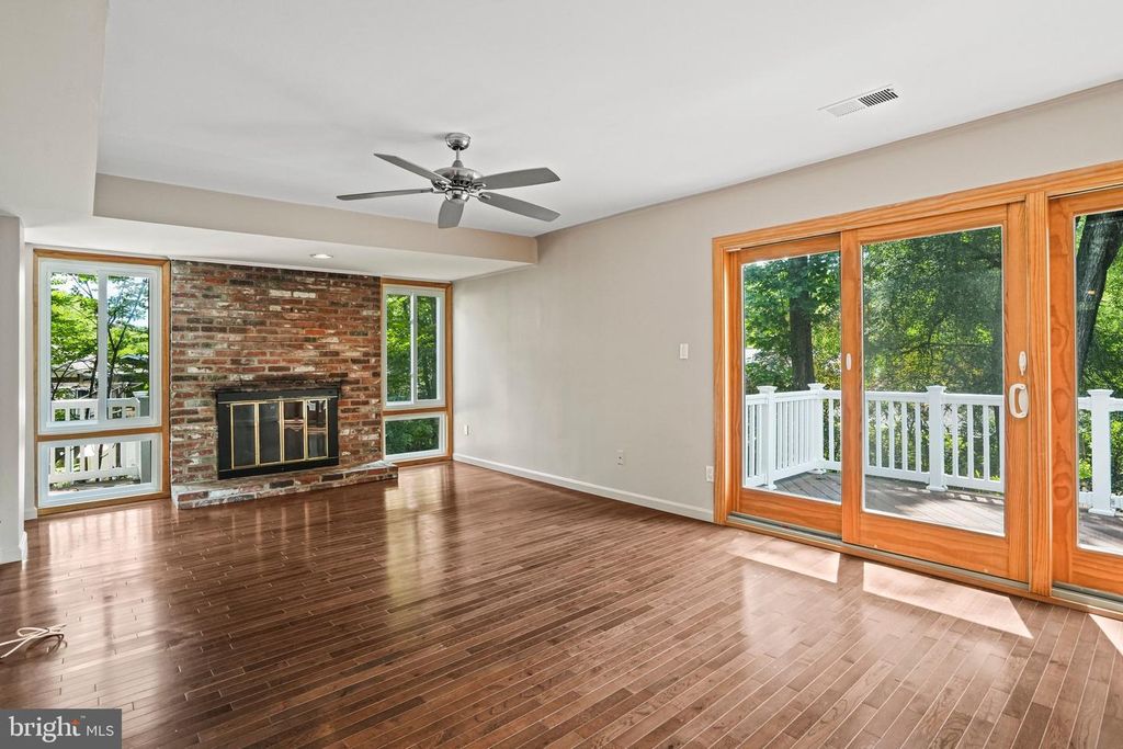 6428 EARLHAM DR, Bethesda, MD 20817