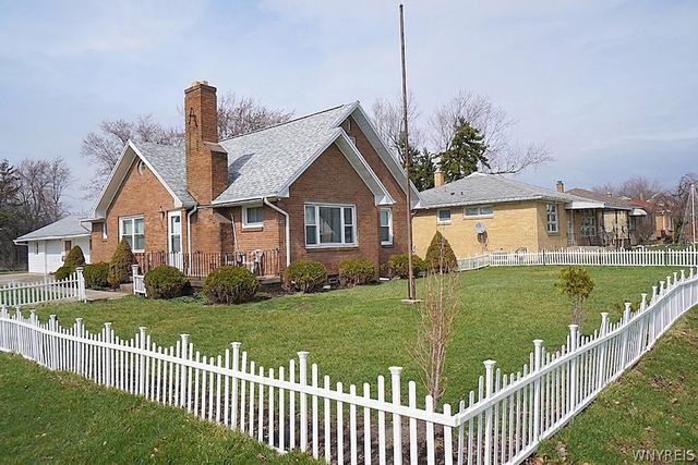 136 Miami Parkway, Cheektowaga, NY 14225