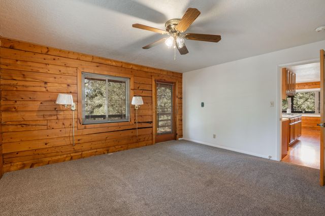 9 Kraemer Drive, Tijeras, NM 87059