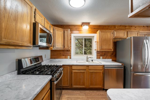 9 Kraemer Drive, Tijeras, NM 87059