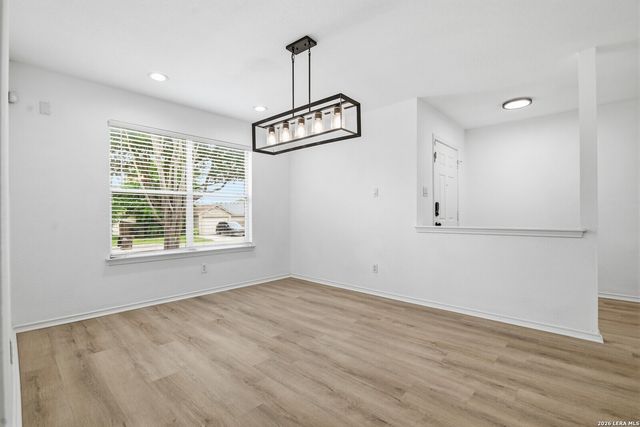 11131 Vollmer, San Antonio, TX 78254