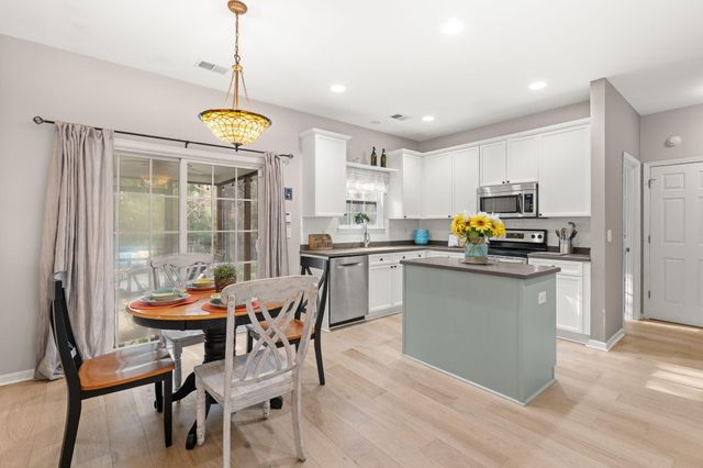 5253 Lenora Drive, Summerville, SC 29485