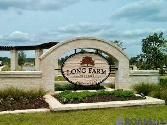 8646 Hattic St, Saint George, LA 70817