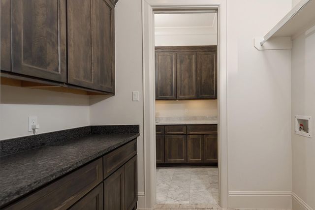 2503 Lake Front Circle, The Woodlands, TX 77380