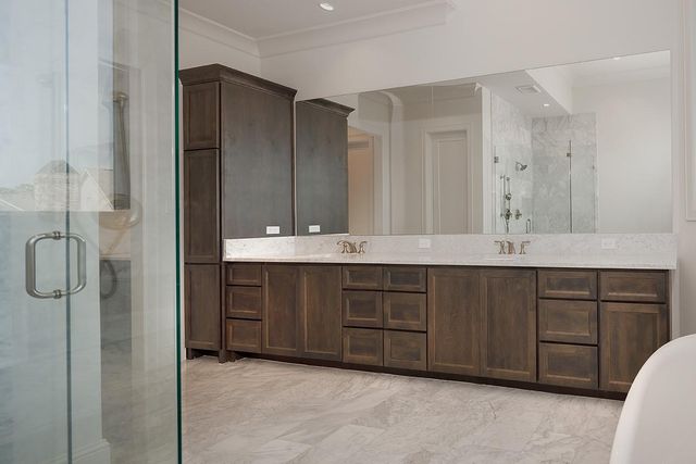 2503 Lake Front Circle, The Woodlands, TX 77380