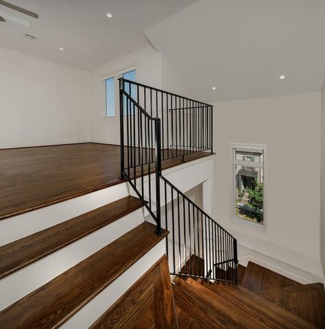 2503 Lake Front Circle, The Woodlands, TX 77380