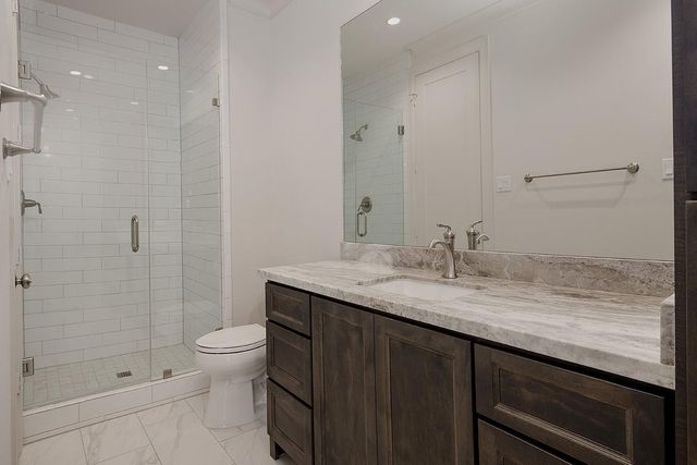 2503 Lake Front Circle, The Woodlands, TX 77380