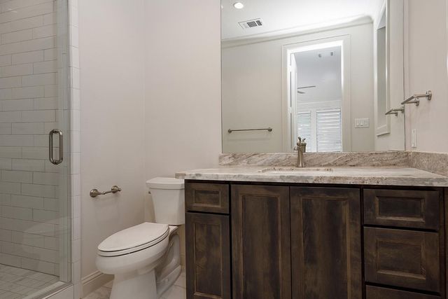 2503 Lake Front Circle, The Woodlands, TX 77380