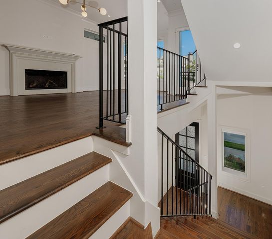 2503 Lake Front Circle, The Woodlands, TX 77380