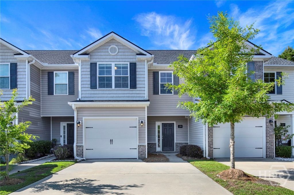 Image 1 of property listing at 20 Kepler Loop, Richmond Hill, GA 31324