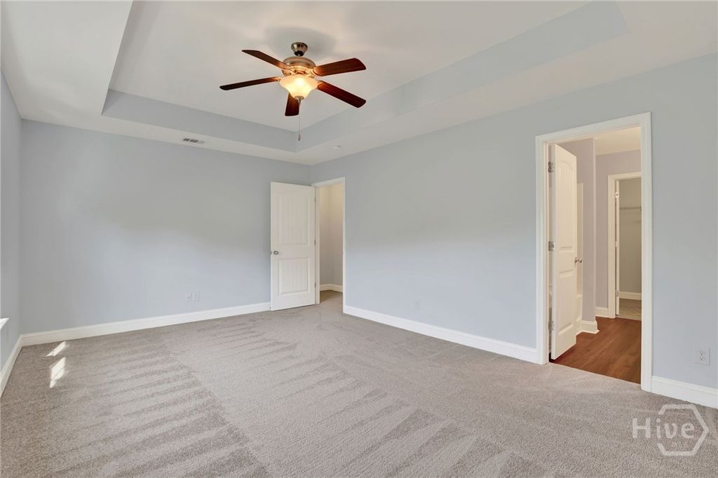 Image 20 of property listing at 20 Kepler Loop, Richmond Hill, GA 31324