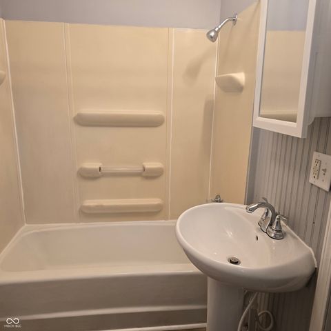 1305 S Belmont Avenue, Indianapolis, IN 46221