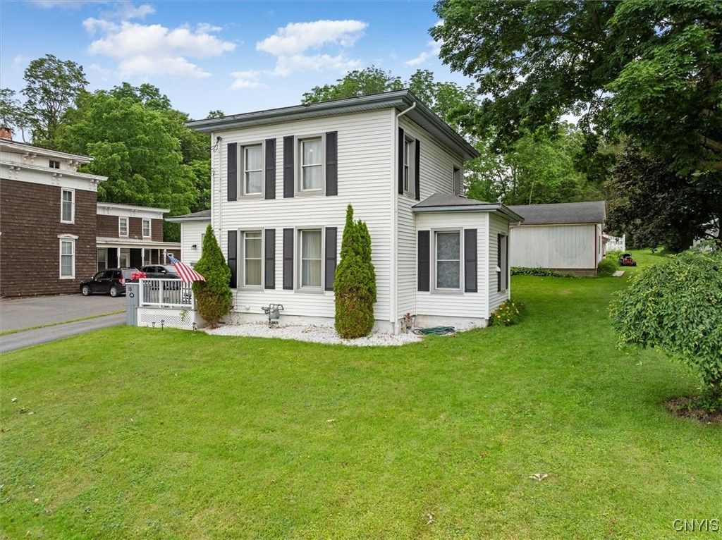 15 Franklin Avenue, Kirkland, NY 13323