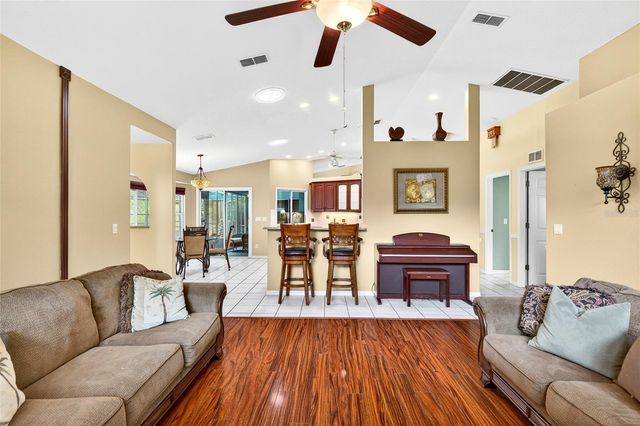 18848 SW 93RD LOOP, Dunnellon, FL 34432