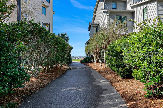 20 Lighthouse Ln Unit 1102, Hilton Head Island, SC 29928