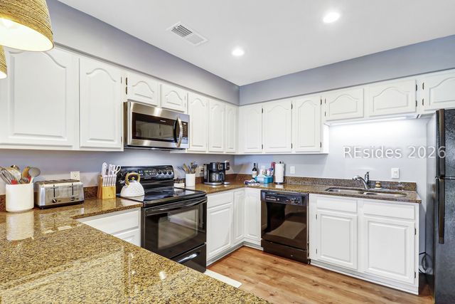 20 Lighthouse Ln Unit 1102, Hilton Head Island, SC 29928