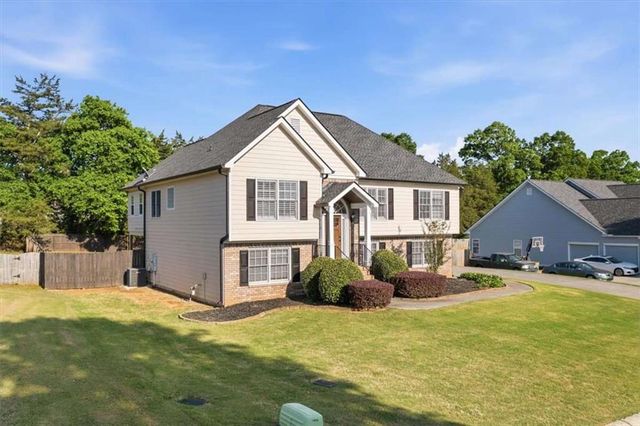 17 Colonial Circle, Cartersville, GA 30120