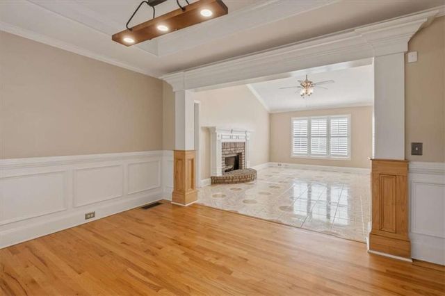 17 Colonial Circle, Cartersville, GA 30120