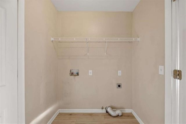 17 Colonial Circle, Cartersville, GA 30120