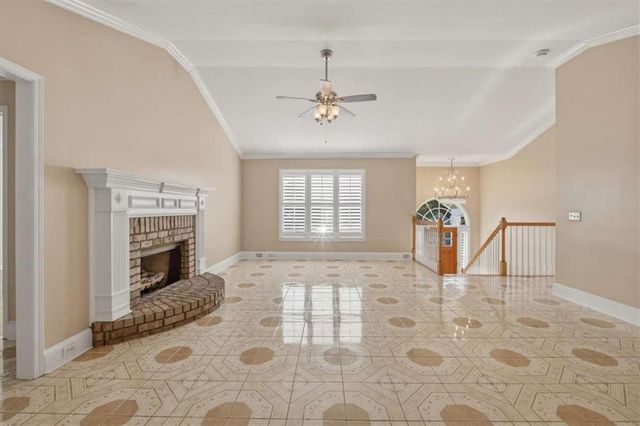 17 Colonial Circle, Cartersville, GA 30120