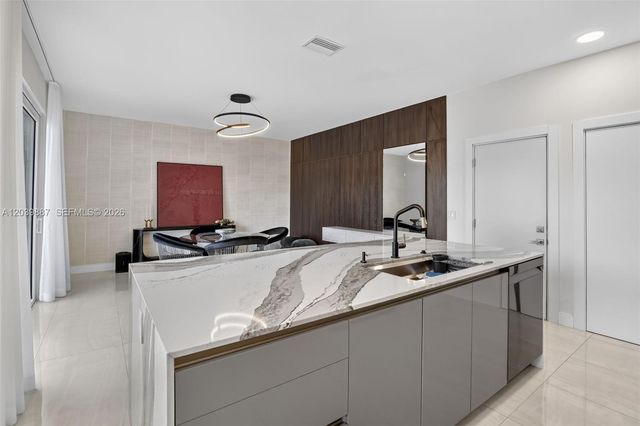 16233 Opal Creek Dr, Weston, FL 33331