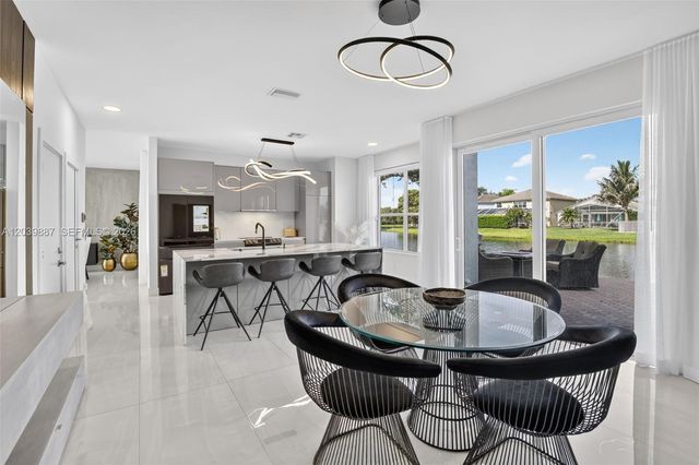 16233 Opal Creek Dr, Weston, FL 33331