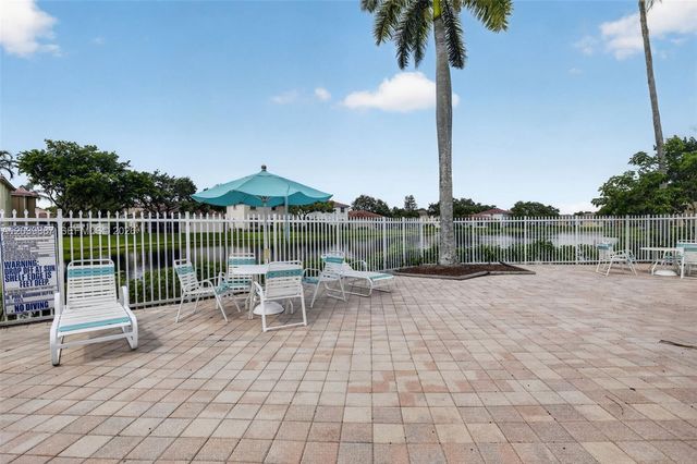 16233 Opal Creek Dr, Weston, FL 33331