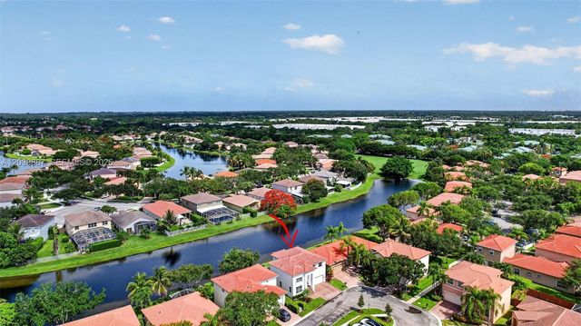 16233 Opal Creek Dr, Weston, FL 33331