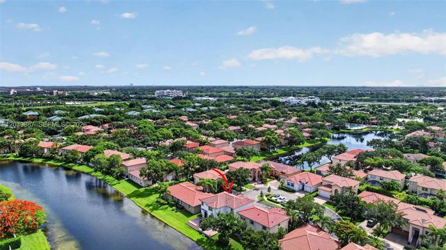 16233 Opal Creek Dr, Weston, FL 33331