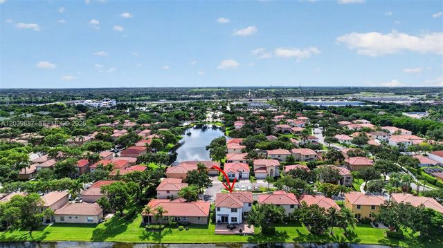 16233 Opal Creek Dr, Weston, FL 33331