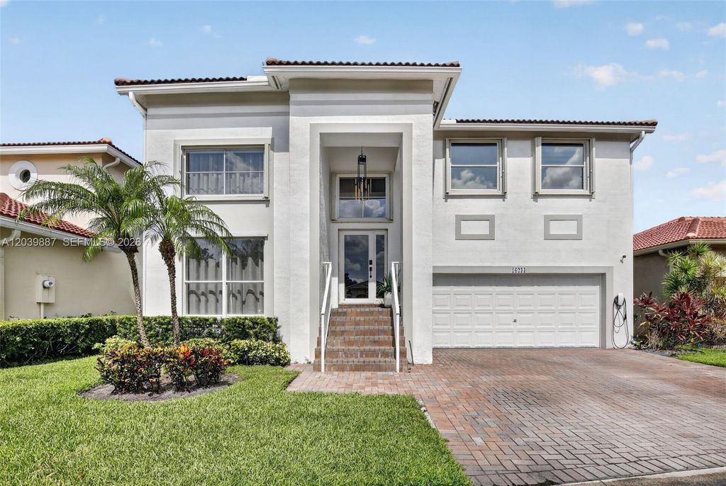 16233 Opal Creek Dr, Weston, FL 33331