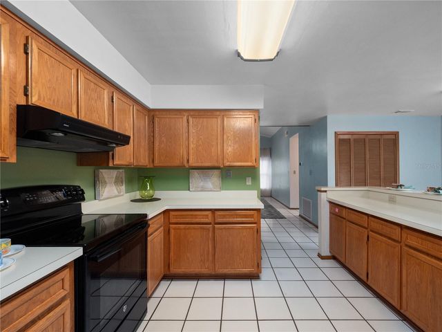 1925 NATCHEZ TRACE BOULEVARD, Orlando, FL 32818