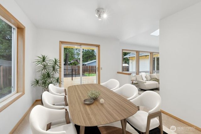 9227 232nd Street SW, Edmonds, WA 98020