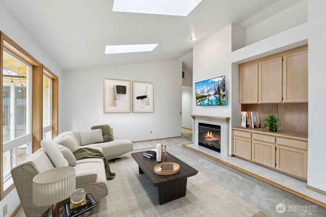 9227 232nd Street SW, Edmonds, WA 98020