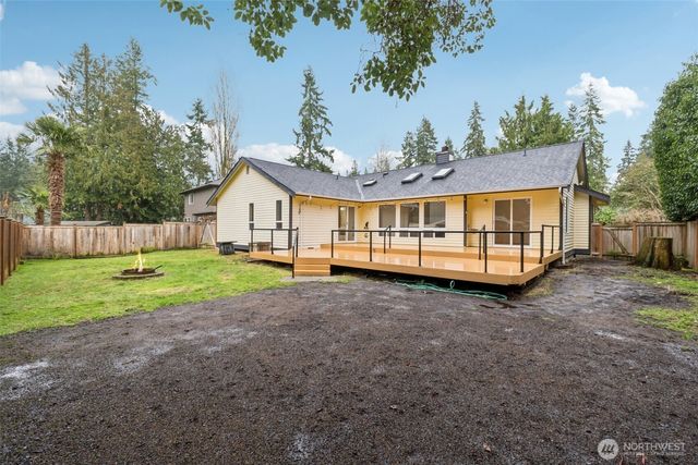 9227 232nd Street SW, Edmonds, WA 98020