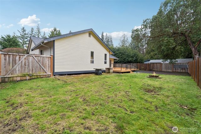 9227 232nd Street SW, Edmonds, WA 98020