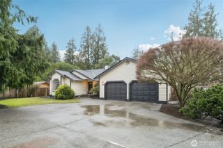 9227 232nd Street SW, Edmonds, WA 98020