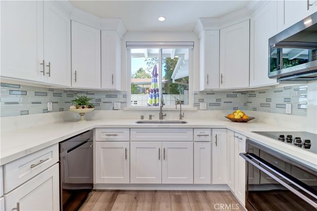251 Calle Aragon B, Laguna Woods, CA 92637
