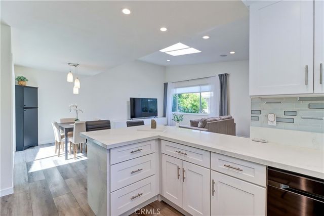 251 Calle Aragon B, Laguna Woods, CA 92637