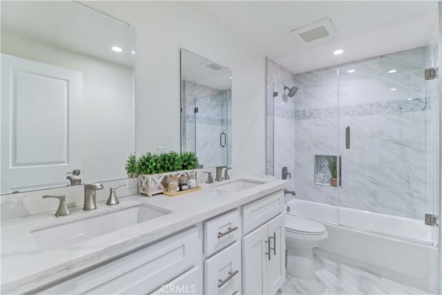 251 Calle Aragon B, Laguna Woods, CA 92637
