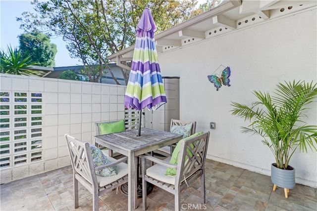 251 Calle Aragon B, Laguna Woods, CA 92637