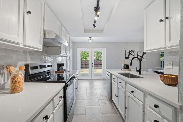 3121 Castle Rock Lane, Garland, TX 75044