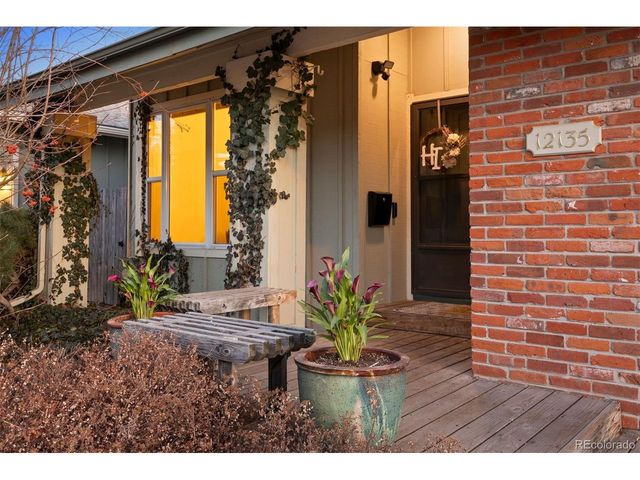 12135 E Amherst Cir, Aurora, CO 80014