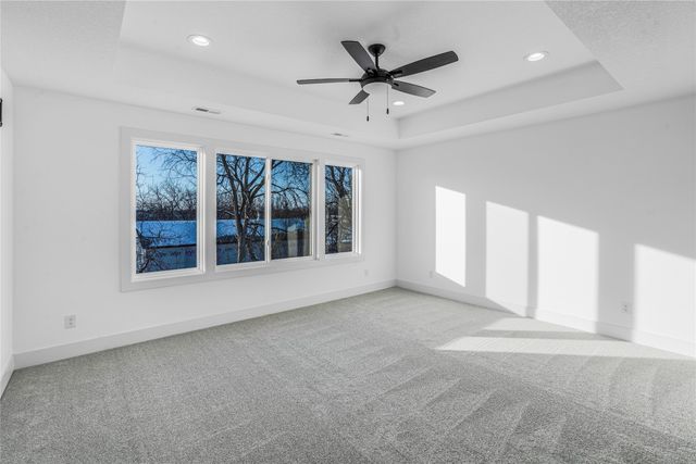 4500 NW 167th Street, Clive, IA 50325