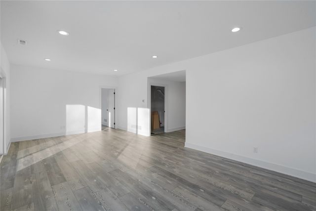 4500 NW 167th Street, Clive, IA 50325